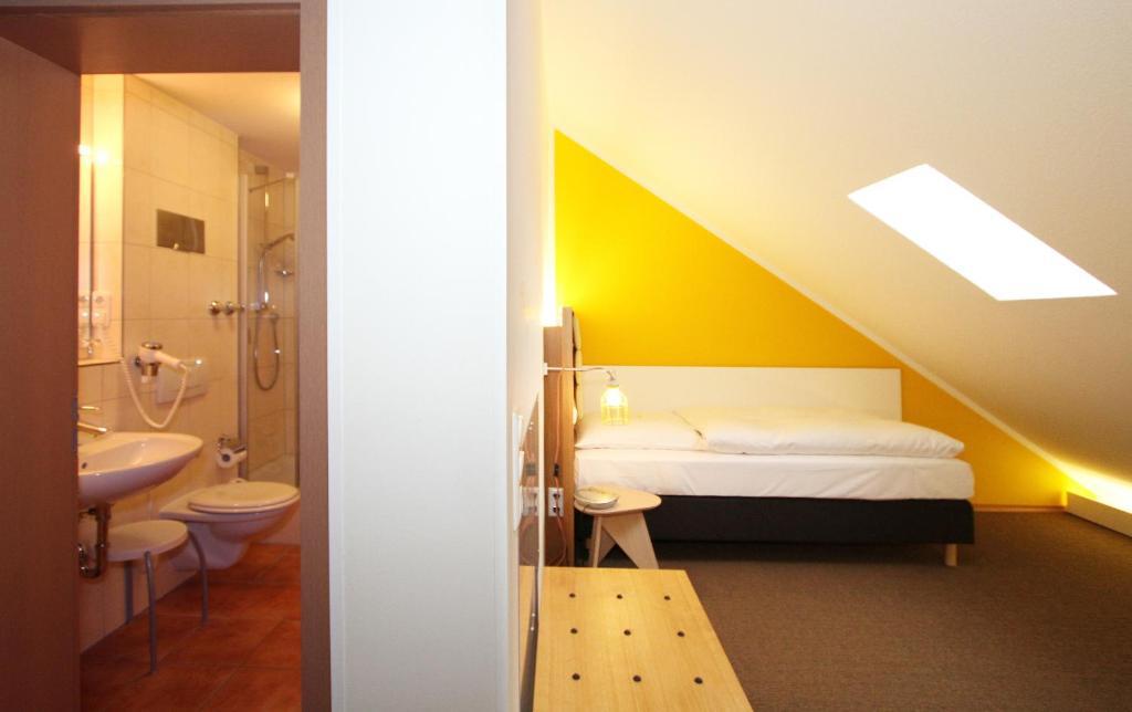 Hotel Gut Schwaige Ebenhausen Ruang foto