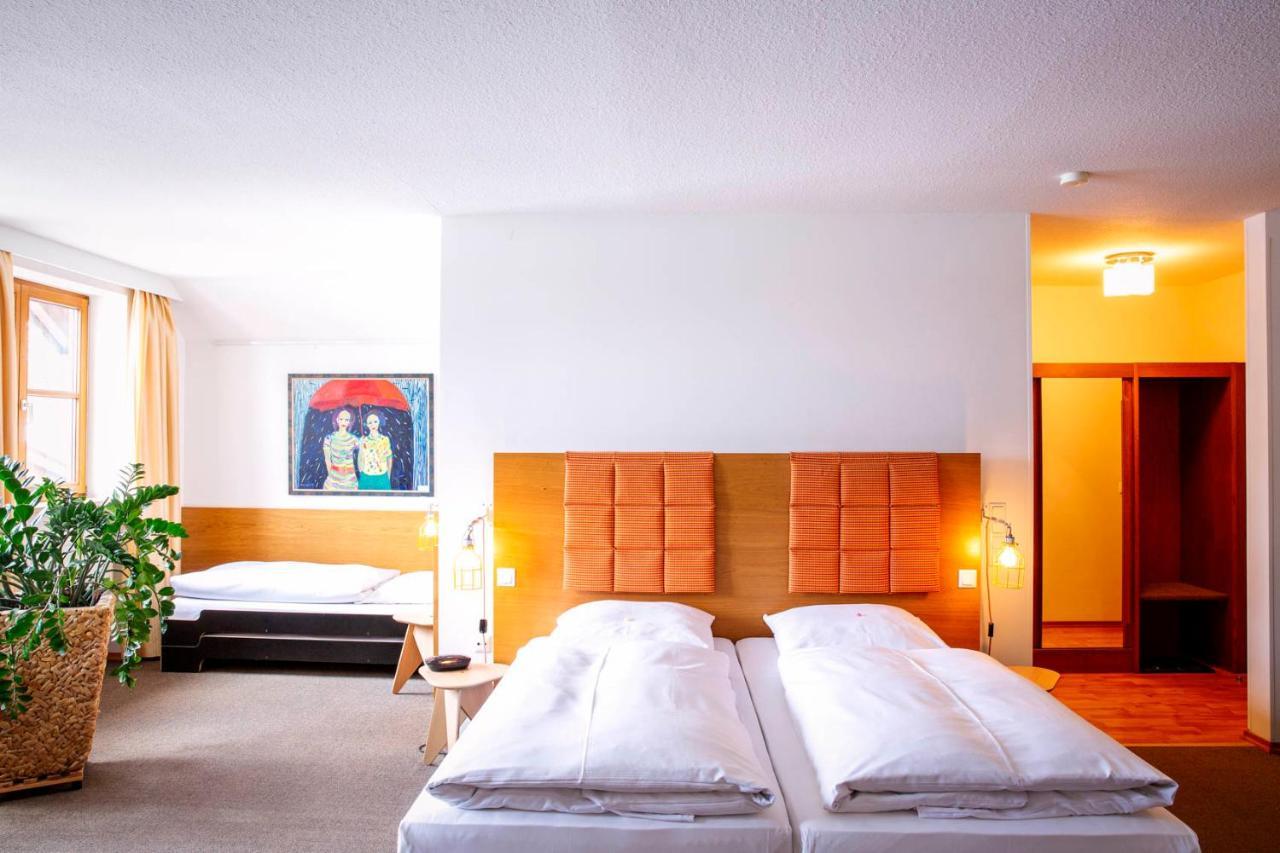 Hotel Gut Schwaige Ebenhausen Bagian luar foto