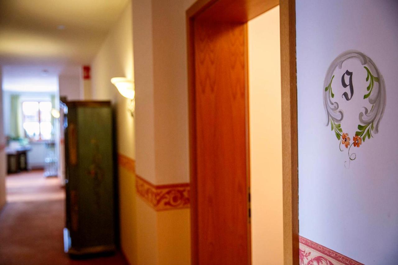 Hotel Gut Schwaige Ebenhausen Bagian luar foto